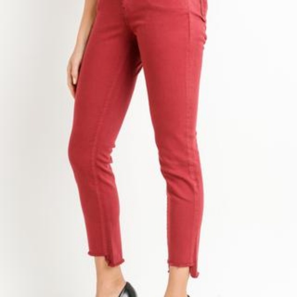 Just Black crop fray step hem jean - Picture 2 of 3